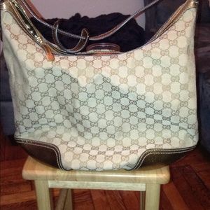 Gucci Shoulder Bag